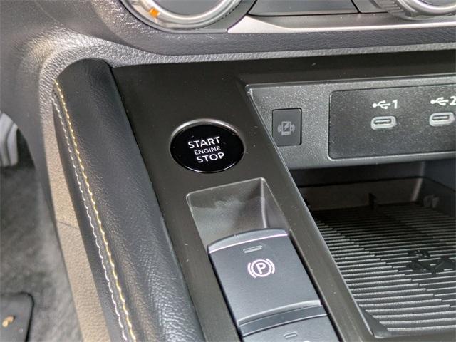 new 2025 Nissan Kicks car, priced at $26,959