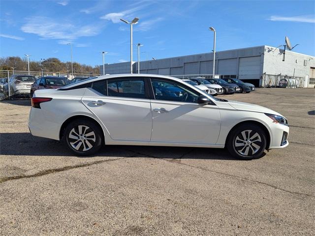 new 2025 Nissan Altima car, priced at $27,122