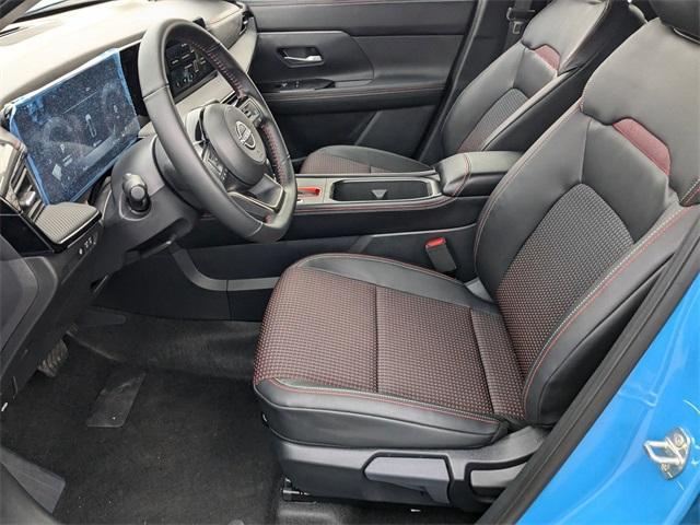 new 2025 Nissan Kicks car, priced at $31,467