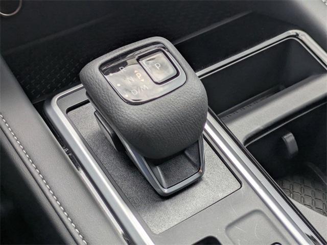 new 2025 Nissan Pathfinder car, priced at $33,706