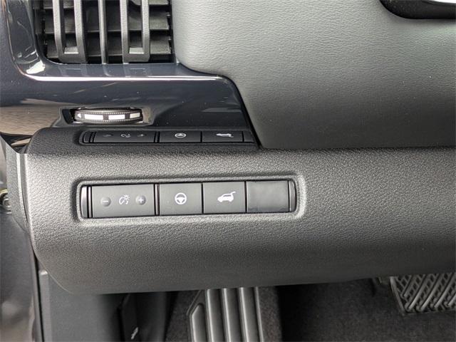 new 2025 Nissan Pathfinder car, priced at $33,706