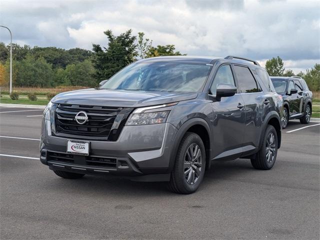 new 2025 Nissan Pathfinder car, priced at $33,706