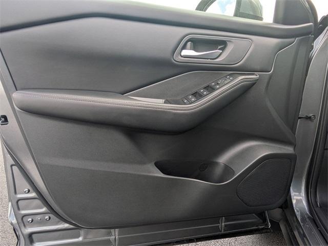 new 2025 Nissan Rogue car, priced at $32,028
