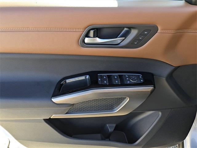 new 2025 Nissan Pathfinder car, priced at $47,799