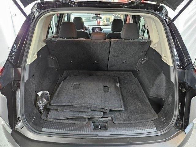 used 2021 Nissan Rogue car, priced at $18,496