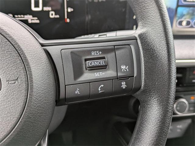 new 2025 Nissan Kicks car, priced at $26,555