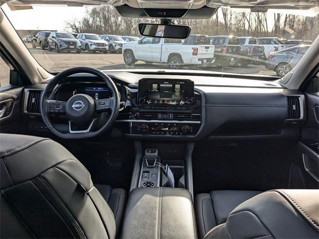 new 2025 Nissan Pathfinder car, priced at $48,133
