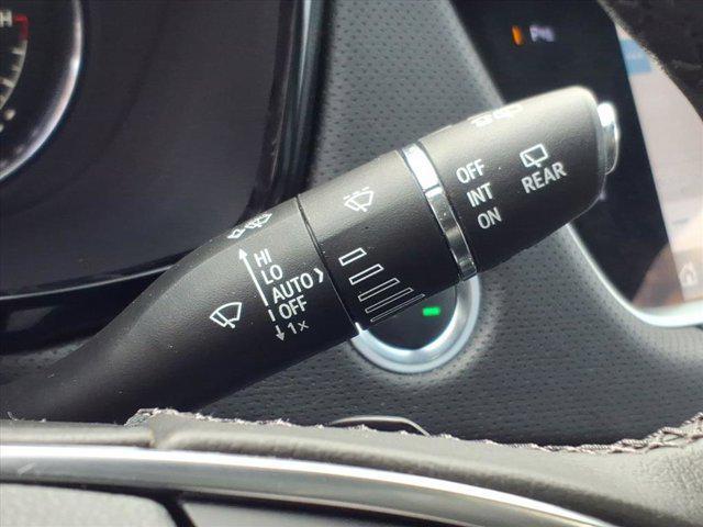 used 2022 Cadillac XT5 car, priced at $32,492