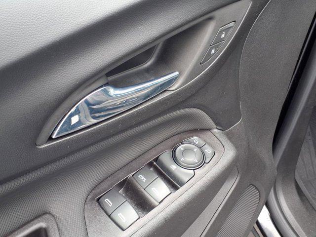 used 2022 Chevrolet Equinox car, priced at $25,159