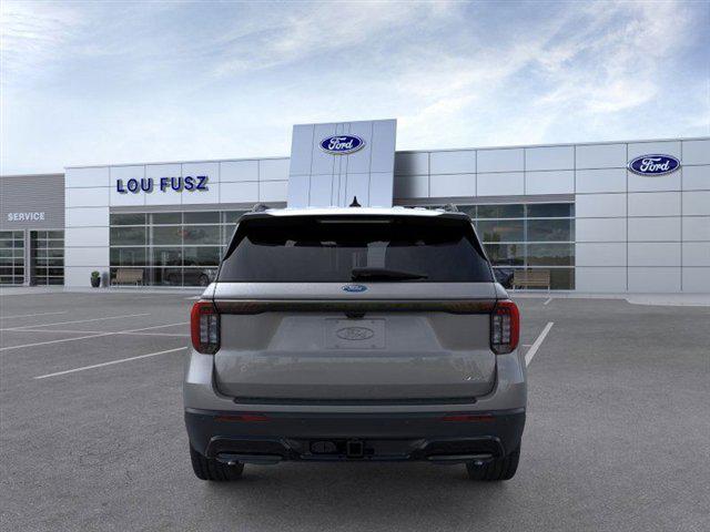 new 2025 Ford Explorer car, priced at $44,774