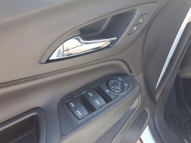 used 2022 Chevrolet Equinox car, priced at $23,315