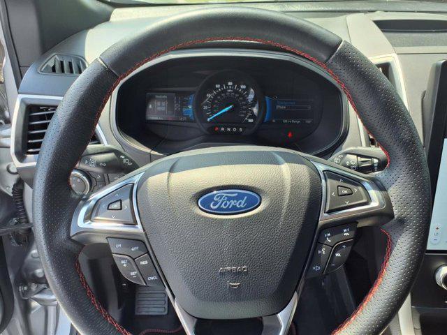 used 2024 Ford Edge car, priced at $33,211