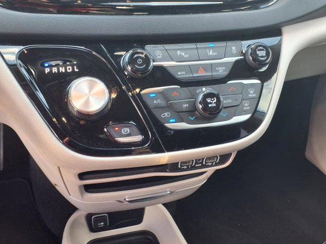 used 2023 Chrysler Pacifica car, priced at $24,998