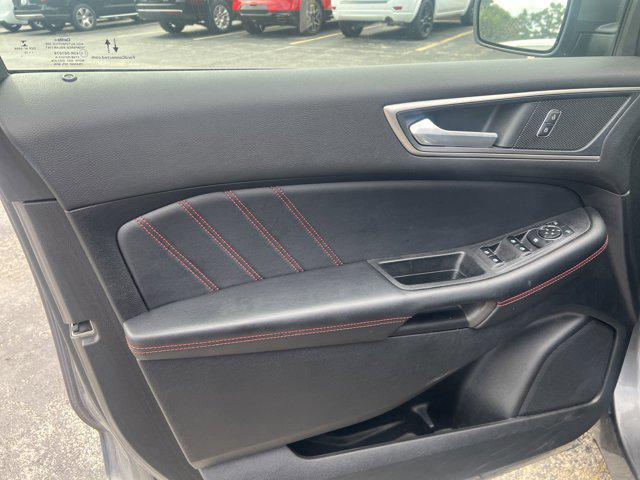 used 2022 Ford Edge car, priced at $26,303