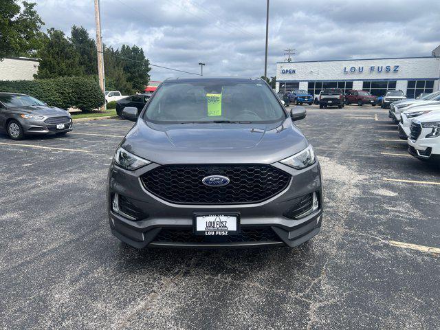 used 2022 Ford Edge car, priced at $26,303
