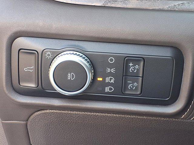 used 2022 Ford Explorer car, priced at $29,055