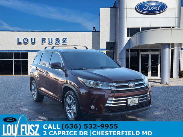 used 2017 Toyota Highlander car, priced at $19,905