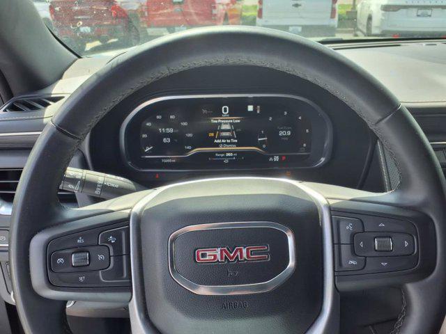 used 2023 GMC Yukon car, priced at $46,413
