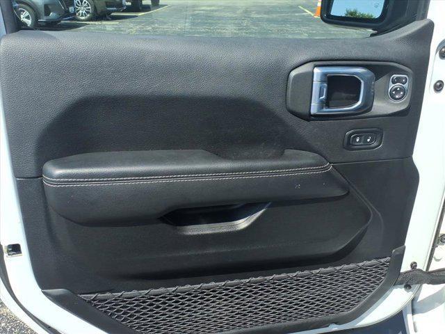 used 2022 Jeep Gladiator car, priced at $31,016