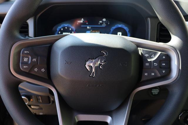 new 2025 Ford Bronco car, priced at $39,614
