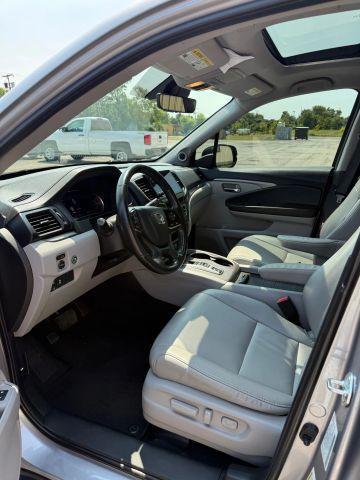used 2022 Honda Pilot car, priced at $29,410