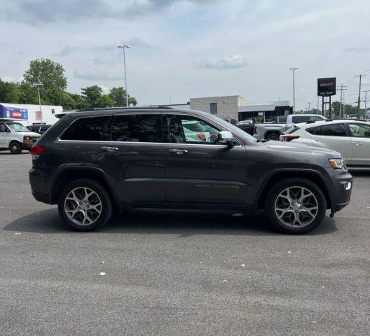 used 2020 Jeep Grand Cherokee car, priced at $23,478