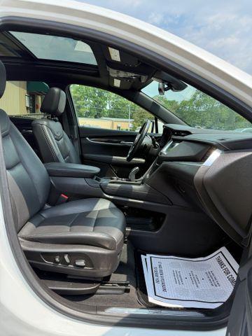 used 2022 Cadillac XT5 car, priced at $29,818