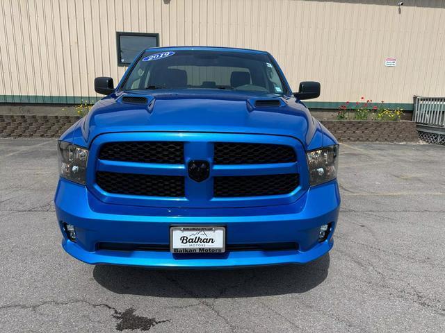 used 2019 Ram 1500 Classic car, priced at $29,995