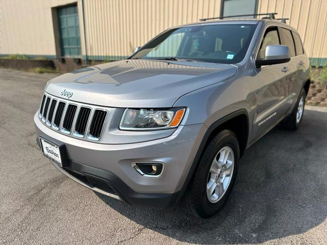 used 2016 Jeep Grand Cherokee car, priced at $13,895