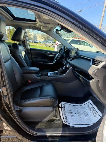used 2020 Toyota RAV4 car, priced at $26,476