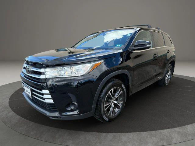 used 2018 Toyota Highlander car, priced at $23,495