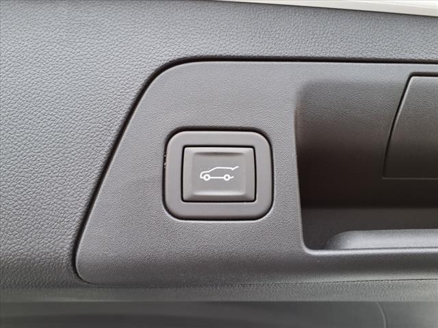 new 2025 Buick Envision car, priced at $40,740
