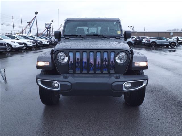 used 2021 Jeep Gladiator car, priced at $33,786