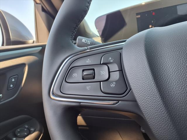 new 2025 Buick Envista car, priced at $27,725