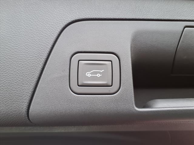 new 2025 Buick Envision car, priced at $39,740