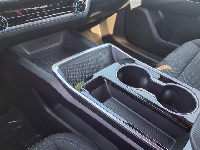 new 2025 Chevrolet Equinox car, priced at $31,080