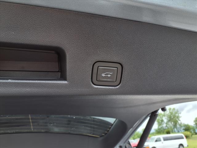 new 2025 Chevrolet Traverse car, priced at $47,795