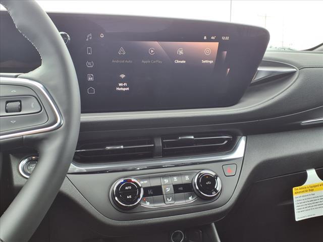 new 2025 Buick Envista car, priced at $27,010