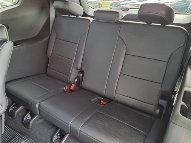 new 2025 Buick Enclave car, priced at $53,580