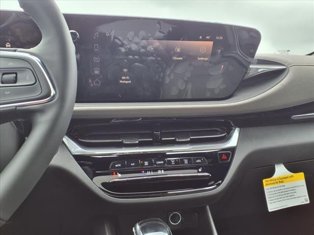 new 2025 Buick Envista car, priced at $32,310