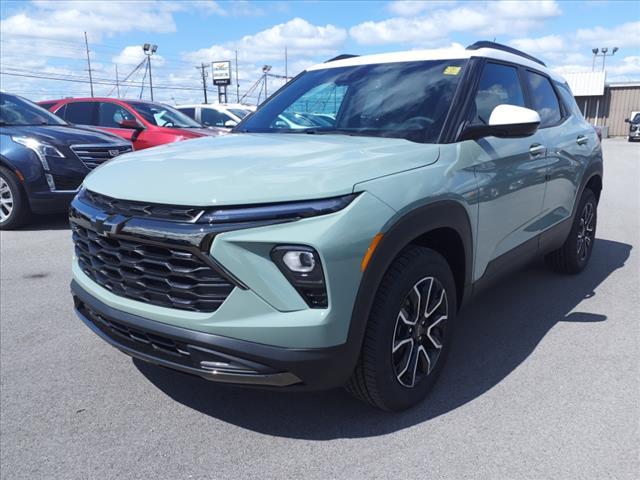 new 2025 Chevrolet TrailBlazer car, priced at $32,185