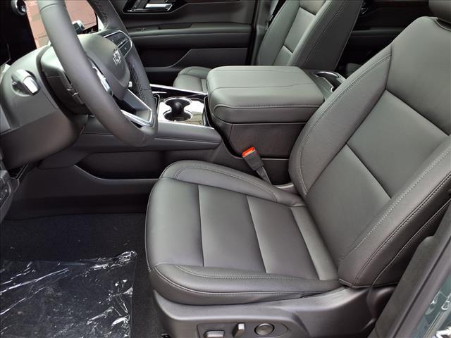 new 2026 Chevrolet Suburban car, priced at $86,695