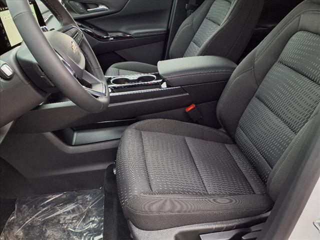 new 2025 Chevrolet Equinox car, priced at $29,995