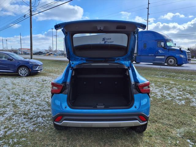 new 2025 Chevrolet Trax car, priced at $25,825