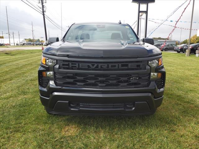 new 2025 Chevrolet Silverado 1500 car, priced at $42,090