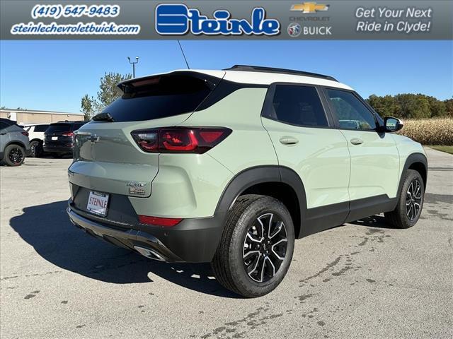 new 2025 Chevrolet TrailBlazer car, priced at $33,180