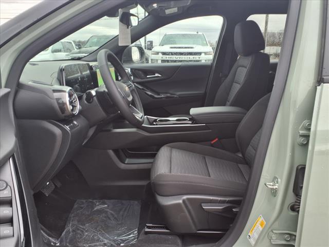 new 2025 Chevrolet Equinox car, priced at $31,090