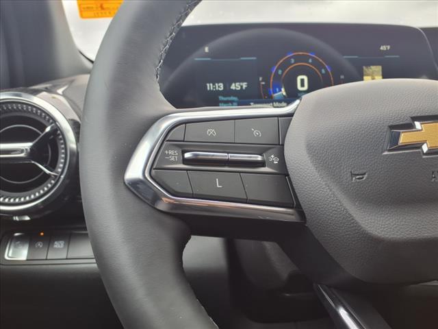 new 2025 Chevrolet Equinox car, priced at $31,090