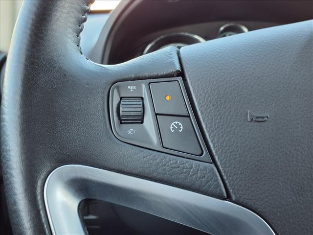 used 2015 Chevrolet Captiva Sport car, priced at $6,500