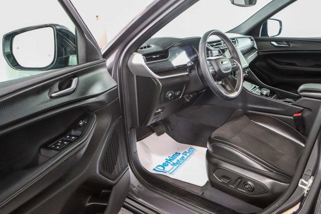 used 2023 Jeep Grand Cherokee L car, priced at $30,995